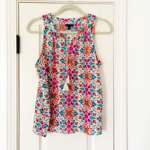 Gap Sleeveless Blouse Floral Print with Tassels medium